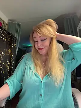 Sweet-blonde online show from March 25, 7:31 pm