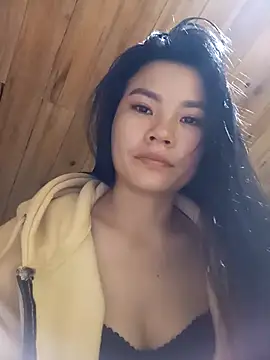Snapshot of Suny_babyy chatting on October 16, 1:17 am Suny babyy online show from October 16, 1:17 am