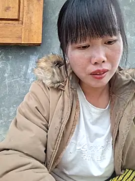 helenzz online show from November 1, 9:55 am