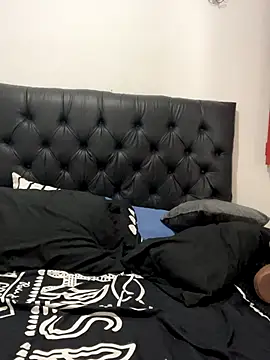 Selene Wings22 online show from November 1, 8:00 pm