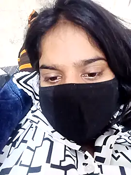 Snapshot of ROSHNI-744 chatting on October 25, 11:21 pm ROSHNI-744 online show from October 25, 11:21 pm