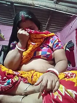 Snapshot of reya743 chatting on November 24, 4:29 pm reya743 online show from November 24, 4:29 pm