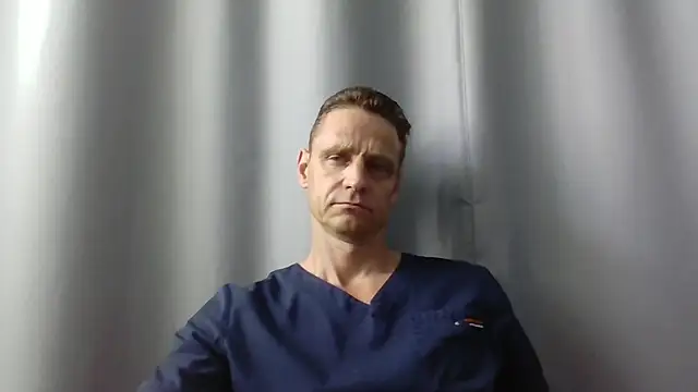 Snapshot of Freeze_Fire chatting on July 21, 7:32 am Freeze Fire online show from July 21, 7:32 am