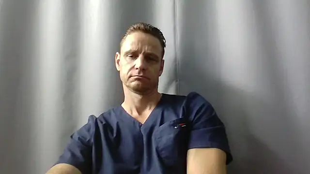 Snapshot of Freeze_Fire chatting on July 26, 6:32 am Freeze Fire online show from July 26, 6:32 am