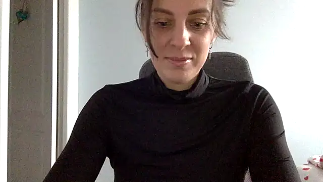 Snapshot of Myronell chatting on October 11, 10:58 am Myronell online show from October 11, 10:58 am