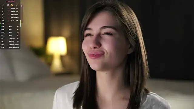 Snapshot of LettySlovacek chatting on November 18, 2:28 am LettySlovacek online show from November 18, 2:28 am