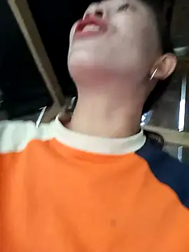 Snapshot of vtmbae chatting on October 26, 1:00 am vtmbae online show from October 26, 1:00 am