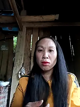 Snapshot of vtmbae chatting on November 5, 1:05 am vtmbae online show from November 5, 1:05 am