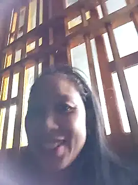 Snapshot of vtmbae chatting on November 6, 1:17 am vtmbae online show from November 6, 1:17 am