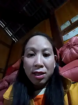 Snapshot of vtmbae chatting on November 13, 2:21 am vtmbae online show from November 13, 2:21 am