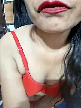 Snapshot of Soni_cute86526 chatting on July 17, 4:19 am Soni cute86526 online show from July 17, 4:19 am