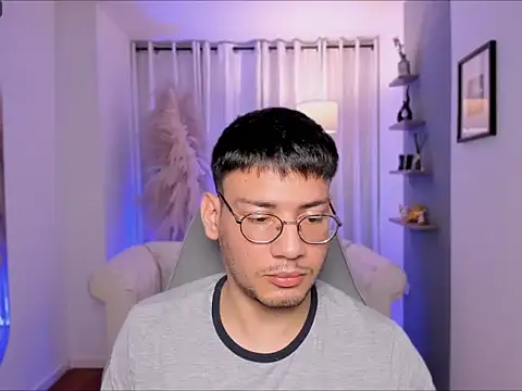 marcuswildx online show from November 28, 2:20 pm