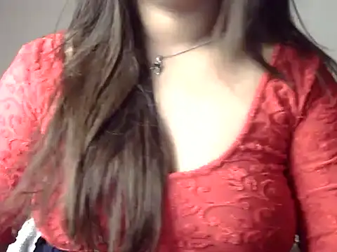 Aaliya02 online show from October 26, 10:10 am