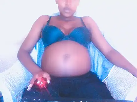 l4 love online show from October 1, 3:18 pm