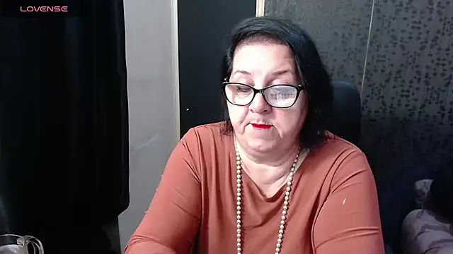 MissSanjanne online show from May 9, 7:52 pm