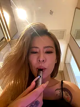 miumiu-66 online show from September 27, 4:23 pm