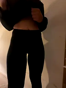 Elliepush online show from October 4, 7:23 pm