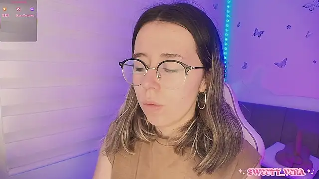 sweettvera online show from March 8, 2:10 pm