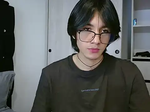 Snapshot of Matti_Mendez_ chatting on July 10, 5:59 pm Matti Mendez online show from July 10, 5:59 pm