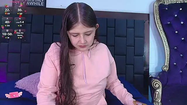 Krystal Heartss online show from November 15, 2:24 pm