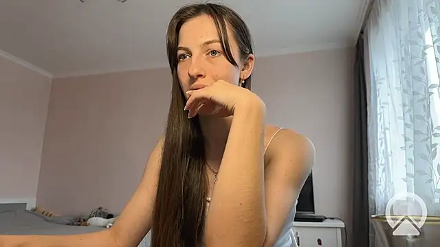 Snapshot of Prettyyy_Angel chatting on November 26, 12:28 pm Prettyyy Angel online show from November 26, 12:28 pm