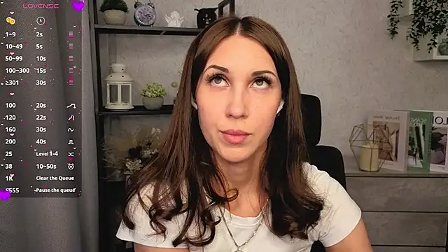 DreamVelour online show from December 20, 7:43 pm