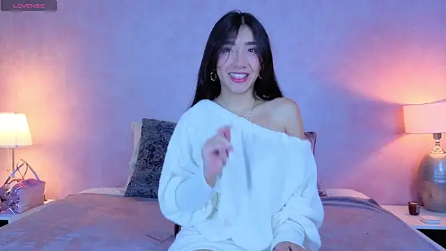 Snapshot of Mariana_Kalo chatting on June 5, 11:16 am Mariana Kalo online show from June 5, 11:16 am