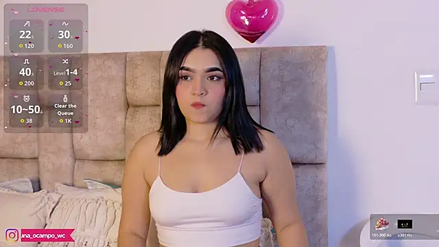 Snapshot of LunaOcampo_ chatting on December 14, 10:03 pm LunaOcampo online show from December 14, 10:03 pm