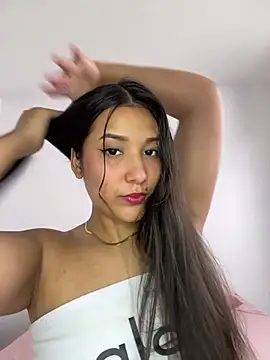 IsabellaJoness  online show from January 13, 8:25 pm