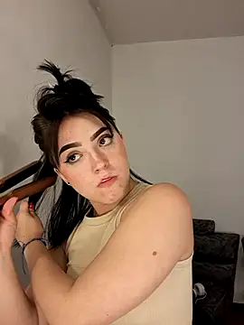 Snapshot of Zafira_ chatting on November 18, 4:44 pm Zafira online show from November 18, 4:44 pm