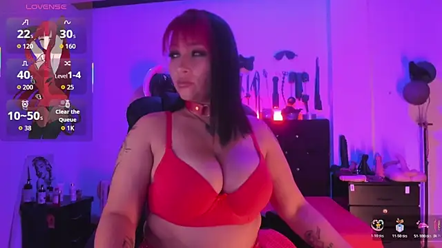 lucyheartfillia11 online show from February 8, 7:01 am