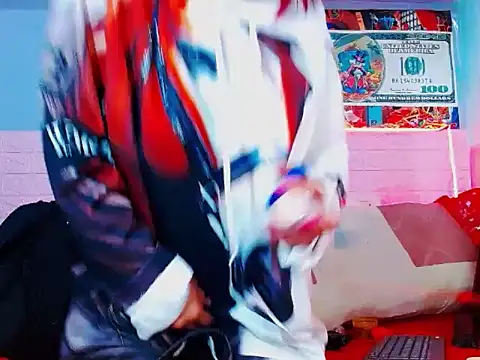 Snapshot of mylygrey chatting on December 13, 10:48 pm mylygrey online show from December 13, 10:48 pm