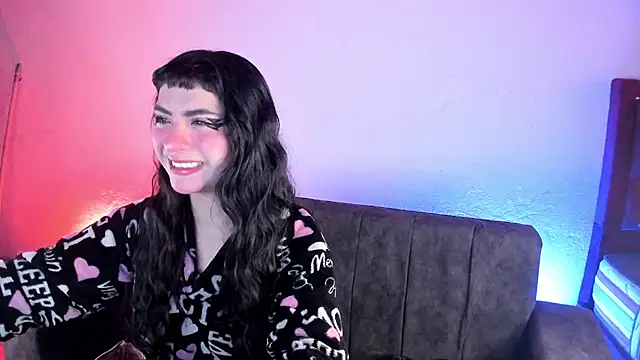 kitty  chs online show from October 21, 11:33 am