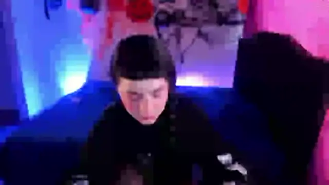 kitty  chs online show from October 29, 12:29 pm