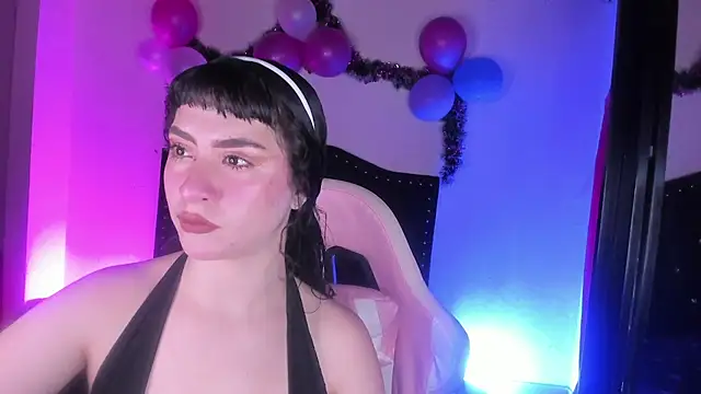 Snapshot of kitty__chs chatting on February 1, 9:46 pm kitty chs online show from February 1, 9:46 pm