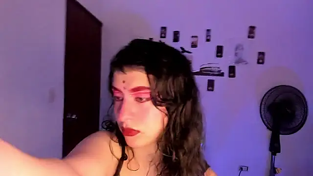 Snapshot of kitty__chs chatting on March 21, 8:56 pm kitty chs online show from March 21, 8:56 pm