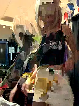 Snapshot of blondebarbiebae chatting on December 15, 6:34 pm blondebarbiebae online show from December 15, 6:34 pm