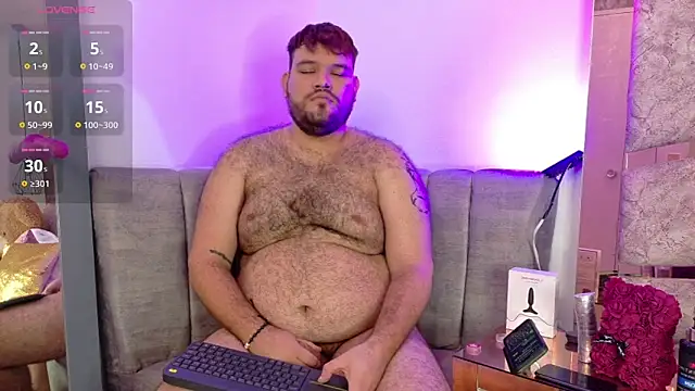 big bearr online show from November 18, 6:34 pm