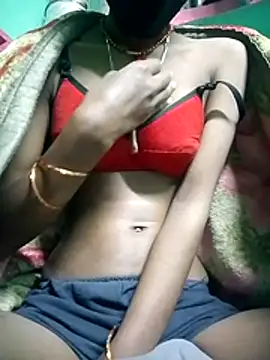 Snapshot of Cuty_kinjal chatting on December 13, 8:47 pm Cuty kinjal online show from December 13, 8:47 pm