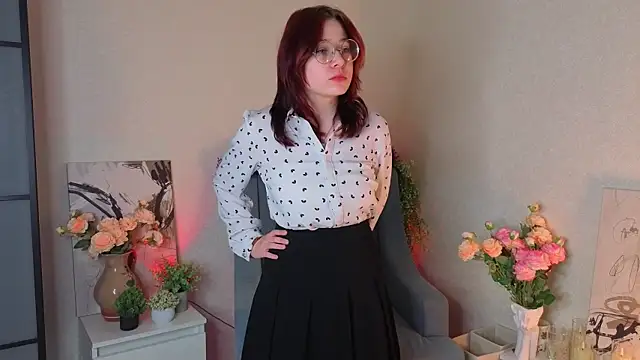 NyamNyamNyammm online show from September 23, 2:53 pm