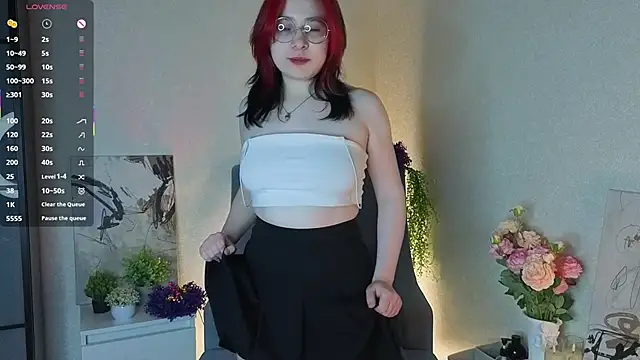 NyamNyamNyammm online show from October 20, 2:06 pm