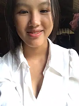 Snapshot of Mai_lovely chatting on September 29, 3:11 am Mai lovely online show from September 29, 3:11 am