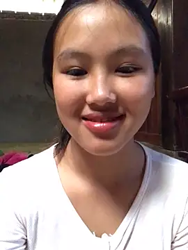 Snapshot of Mai_lovely chatting on October 23, 7:07 am Mai lovely online show from October 23, 7:07 am