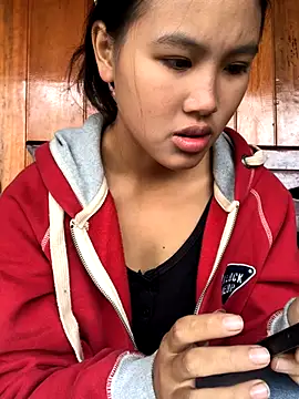 Snapshot of Mai_lovely chatting on October 29, 4:04 am Mai lovely online show from October 29, 4:04 am