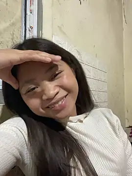 Mayy1 online show from March 15, 2:34 pm