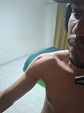 zkendell01 online show from November 14, 4:55 am