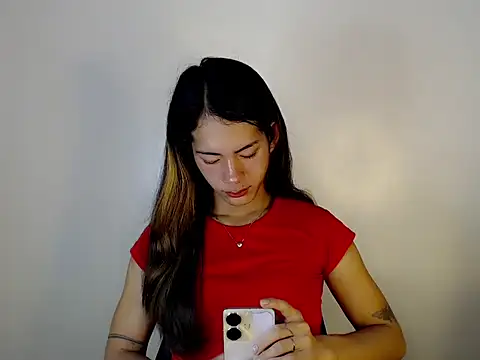 Snapshot of ashley_bombshell chatting on October 6, 8:17 pm ashley bombshell online show from October 6, 8:17 pm