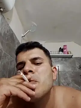 kadiirsekercii online show from June 15, 7:32 am