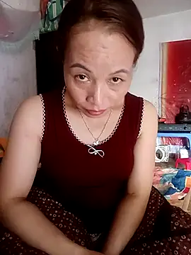 Snapshot of suka-bae chatting on October 4, 6:55 am suka-bae online show from October 4, 6:55 am