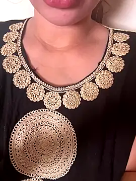Snapshot of Laila-sexi chatting on November 20, 1:55 pm Laila-sexi online show from November 20, 1:55 pm